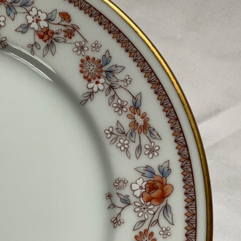 Lenox Porcelain Bread and Butter Small Plates
Russet Blossoms Set of 4 - Picture 2 of 8